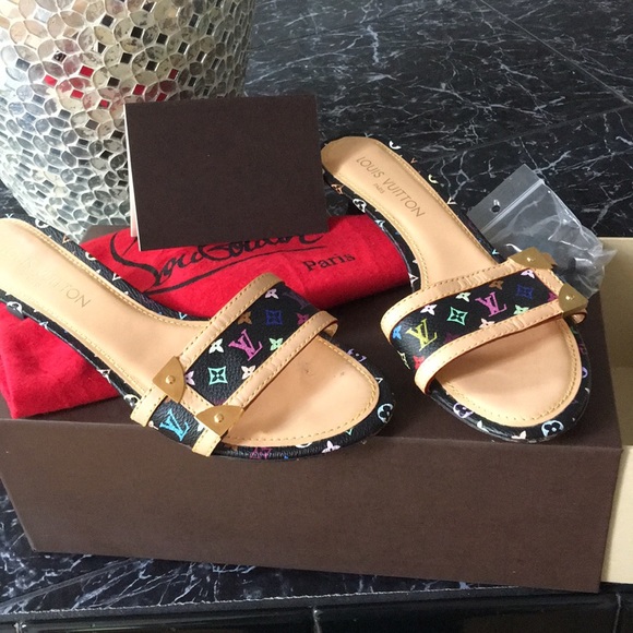 ❤️LOUIS VUITTON multicolored sandals!❤️ - Picture 1 of 5